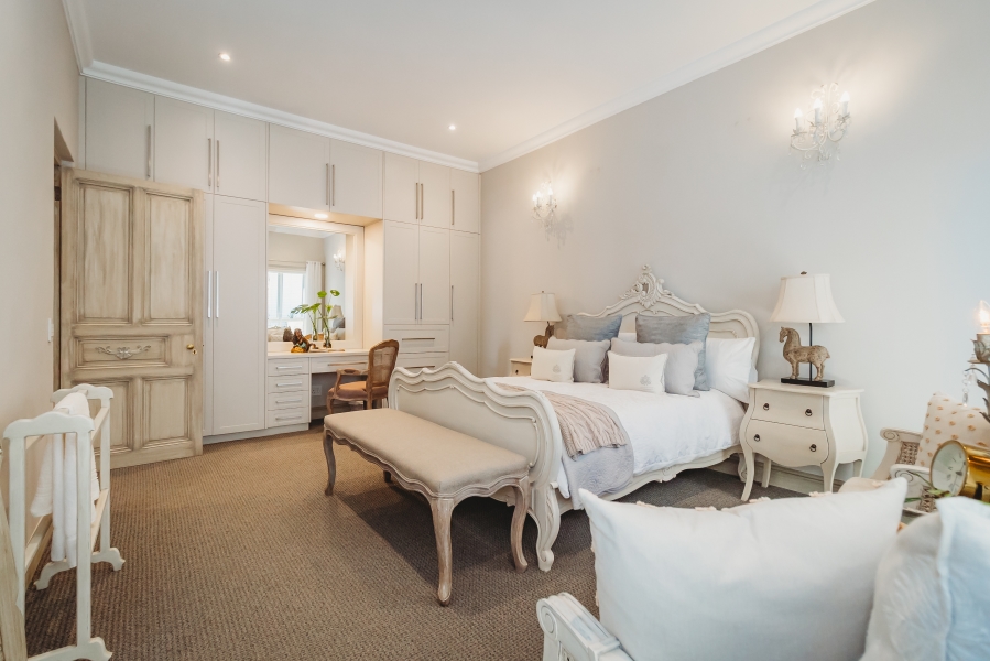 3 Bedroom Property for Sale in Kraaibosch Manor Western Cape